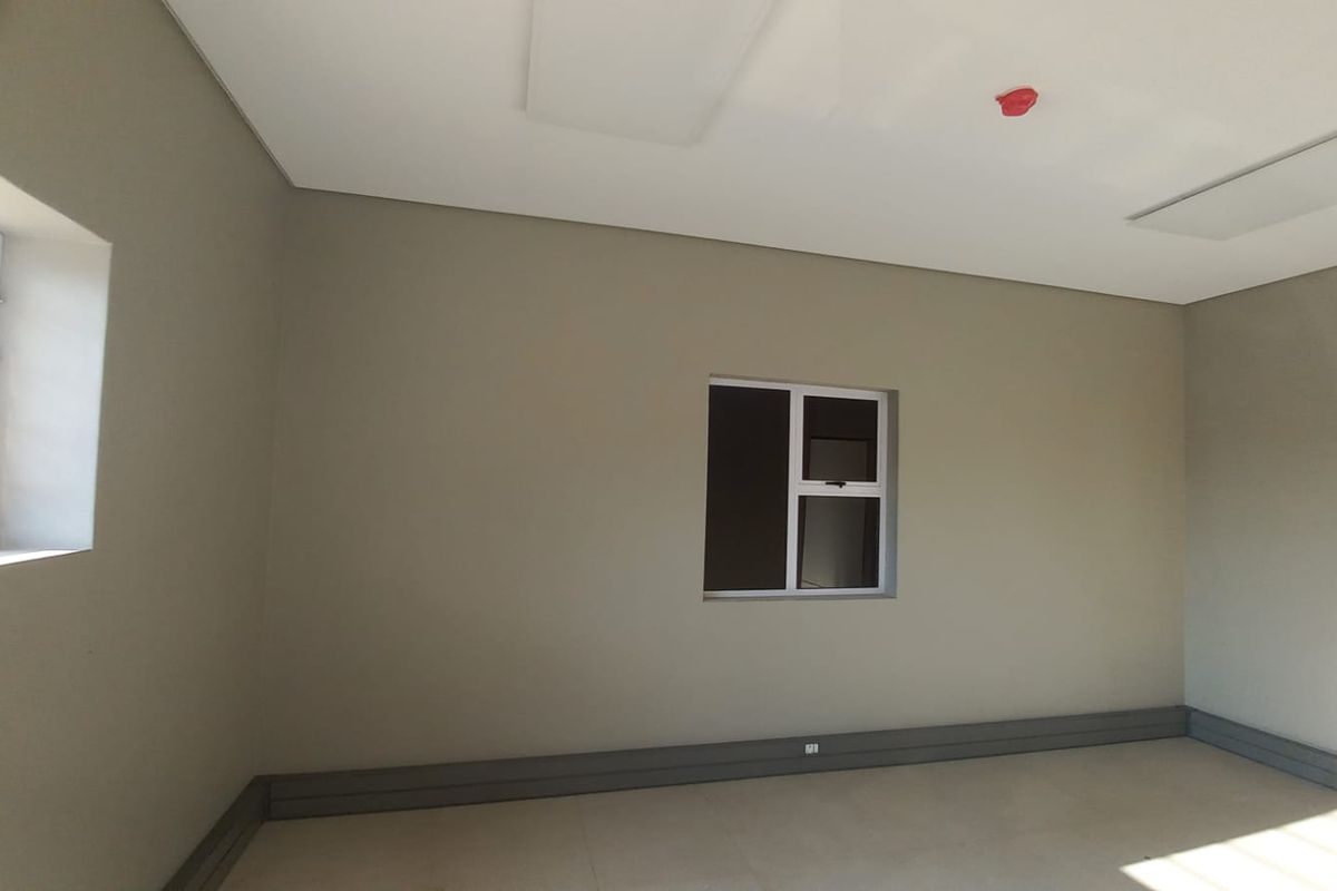 VERSATILE NEW WAREHOUSE TO RENT - Photo 4