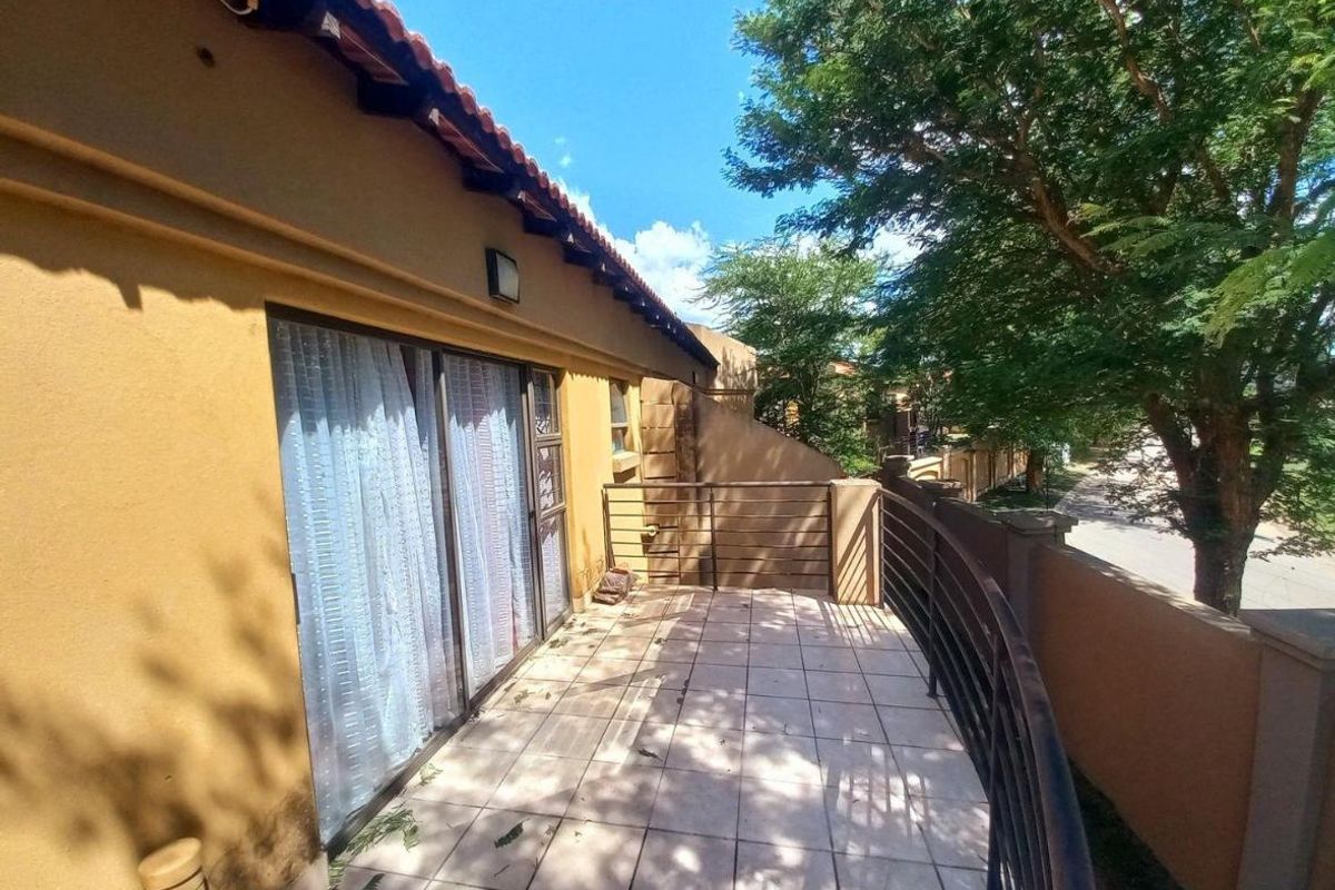 Prime one bedroom apartment for sale in Penina Park Polokwane - Photo 4
