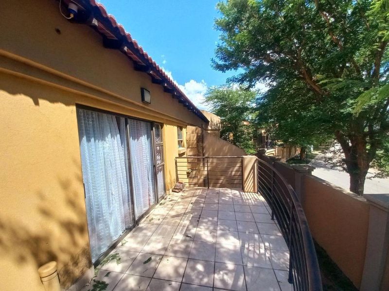 Prime one bedroom apartment for sale in Penina Park Polokwane - Photo 4