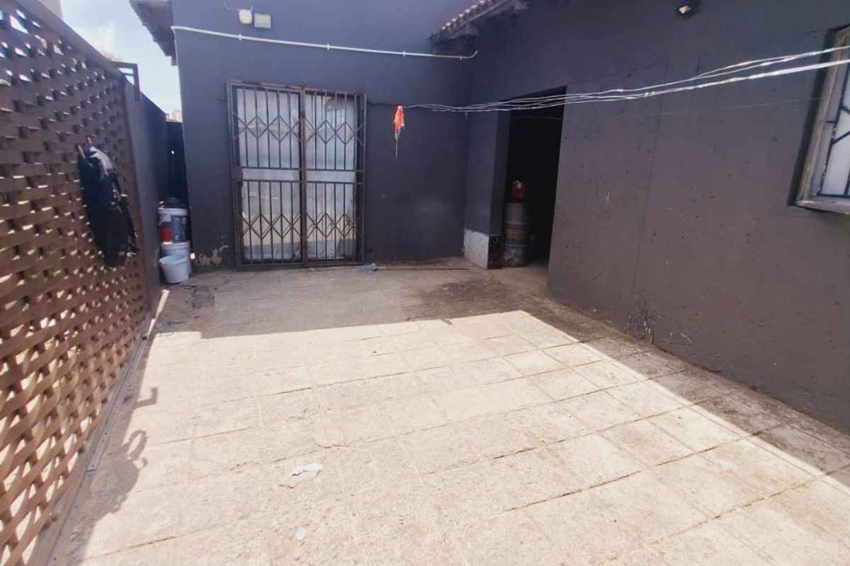 Investment Opportunity in Rabie Ridge - Photo 2