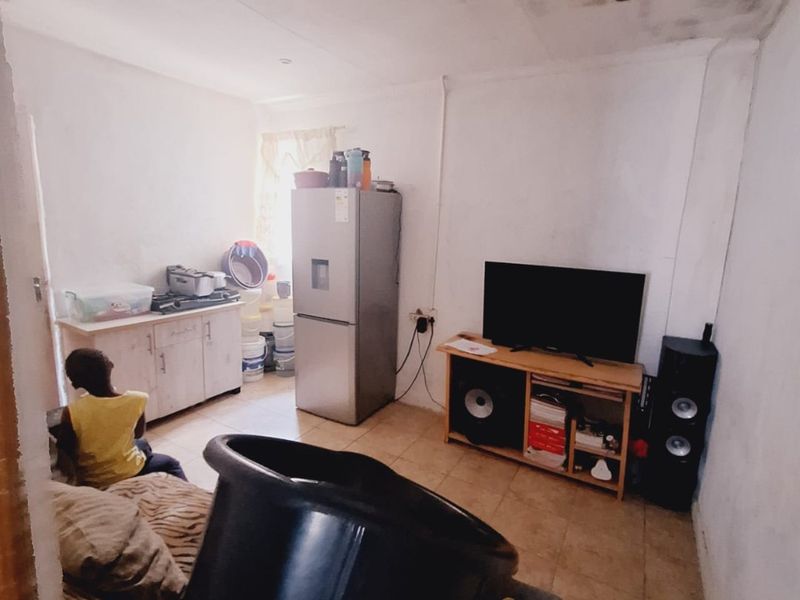Investment Opportunity in Rabie Ridge - Photo 7