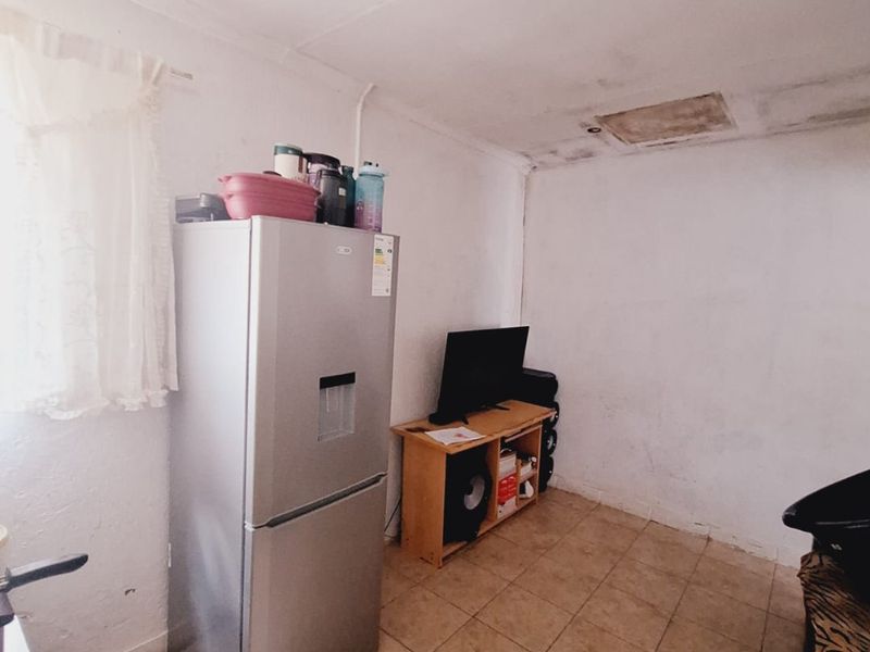 Investment Opportunity in Rabie Ridge - Photo 6