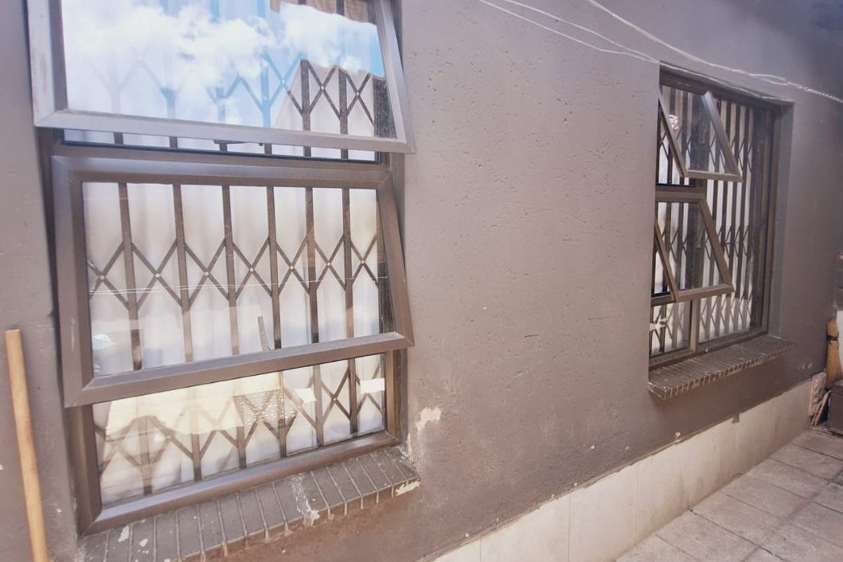 Investment Opportunity in Rabie Ridge - Photo 5