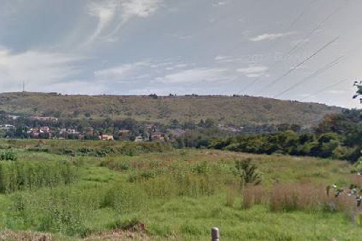 Vacant Land For Sale In Bruma - COME MAKE A OFFER  - Photo 3