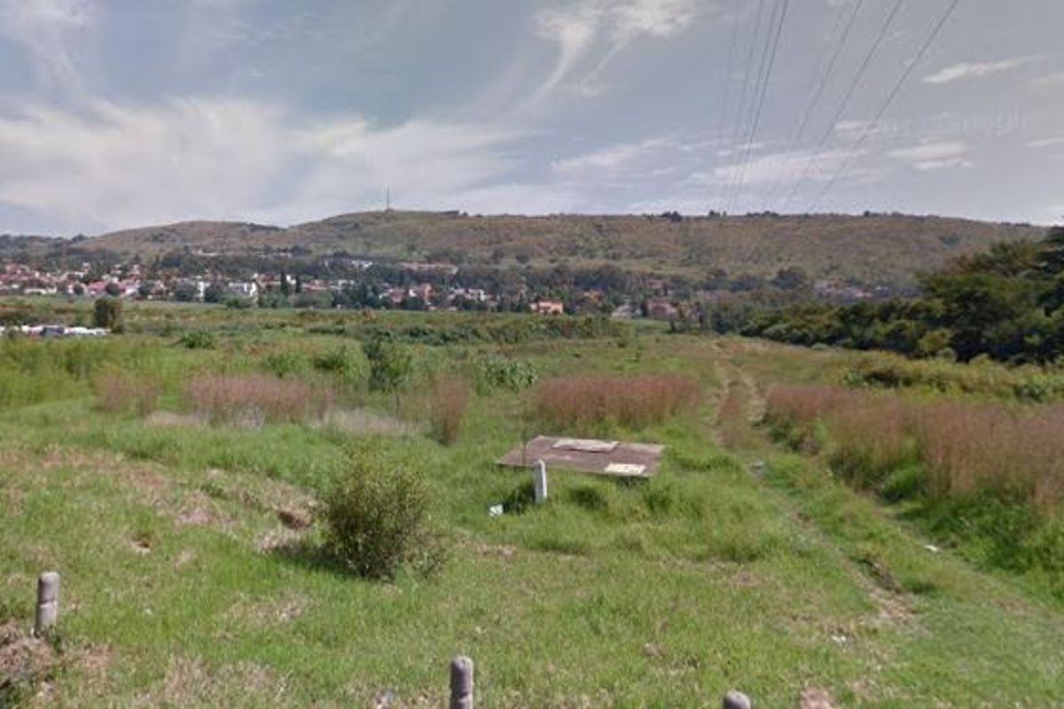 Vacant Land For Sale In Bruma - COME MAKE A OFFER  - Photo 2