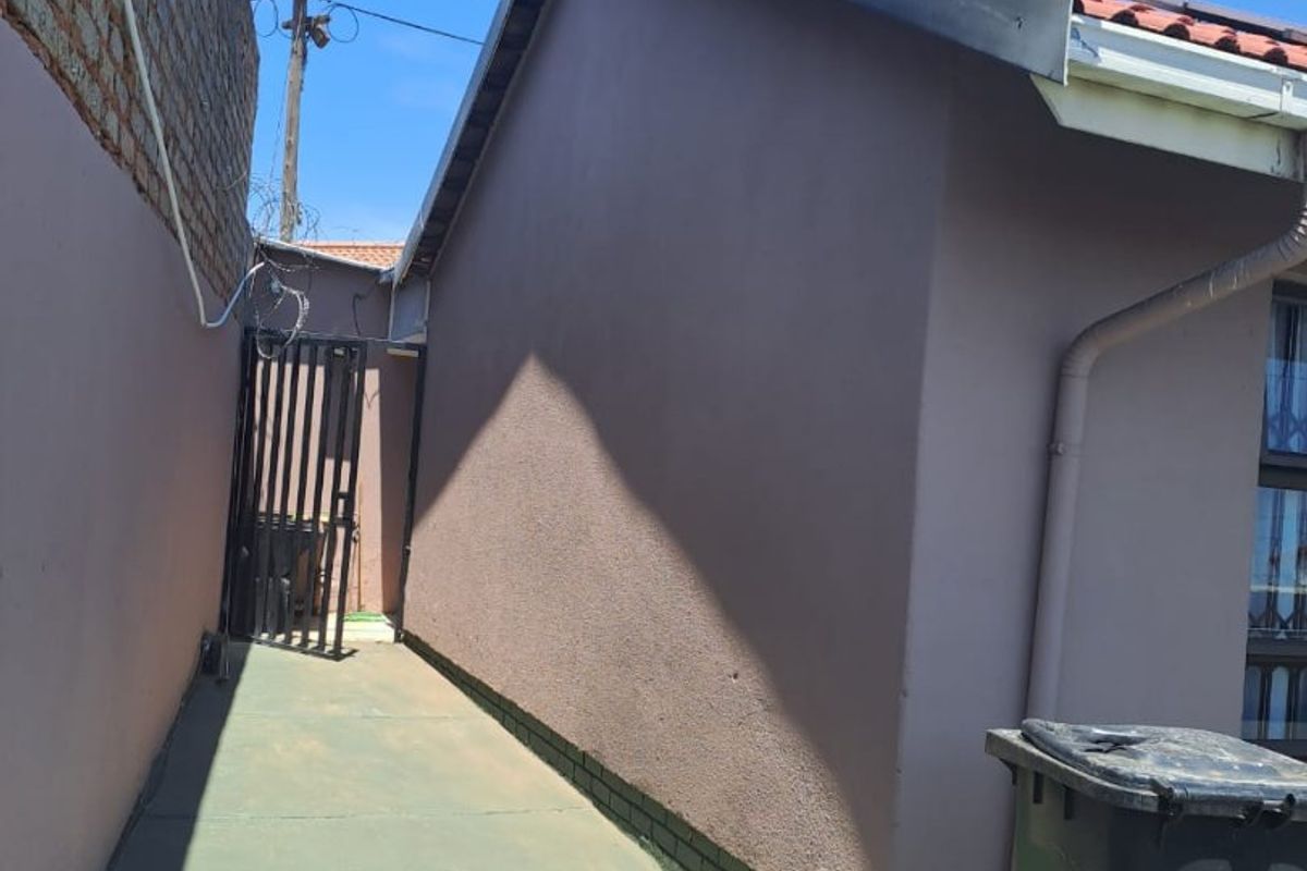 NSFAS Accredited Property  - Photo 4