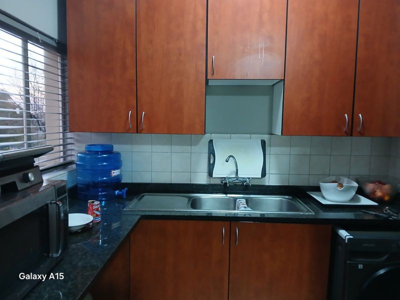 2 Bedroom Loft Townhouse for Sale in Country View - Photo 6