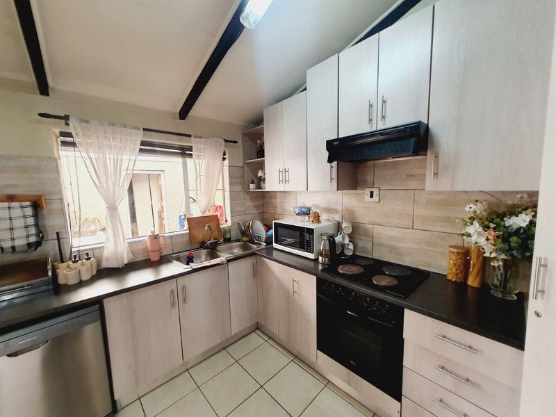 Your Family's New Happy Place Await! - Photo 6