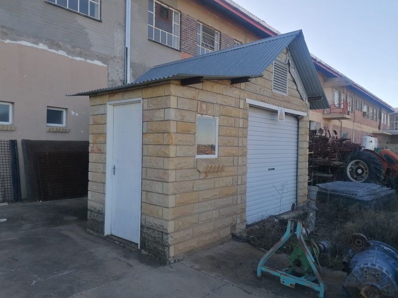 Commercial property for sale in Ladybrand - Photo 9