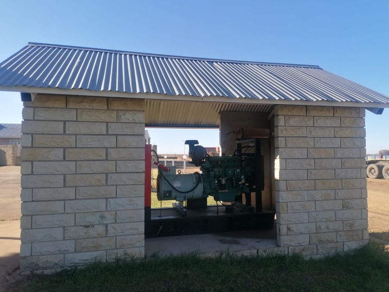 Commercial property for sale in Ladybrand - Photo 8