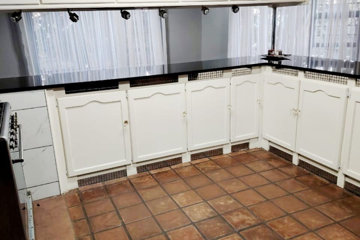 4-bedroom home in Clovelly Place, Sunnyridge - Photo 2