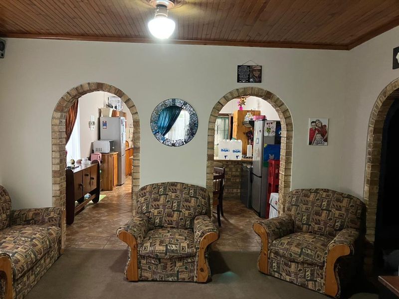 Property in Manor Heights sounds like a great investment opportunity!  - Photo 6