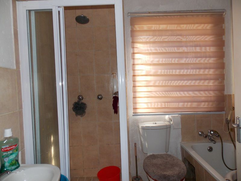 2 Bedroom Apartment - Photo 10