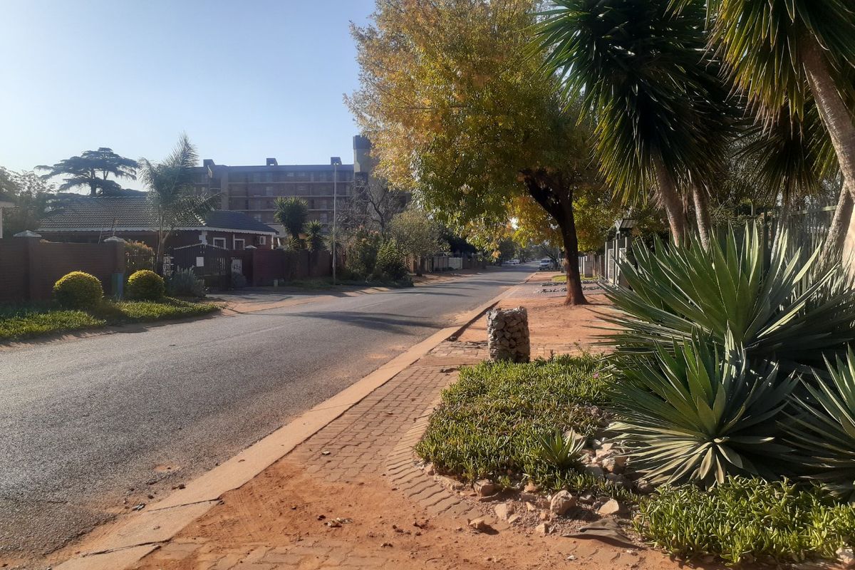 Modern 2-Bedroom Apartment  For SALE!! – Move-In Ready!  - Photo 3