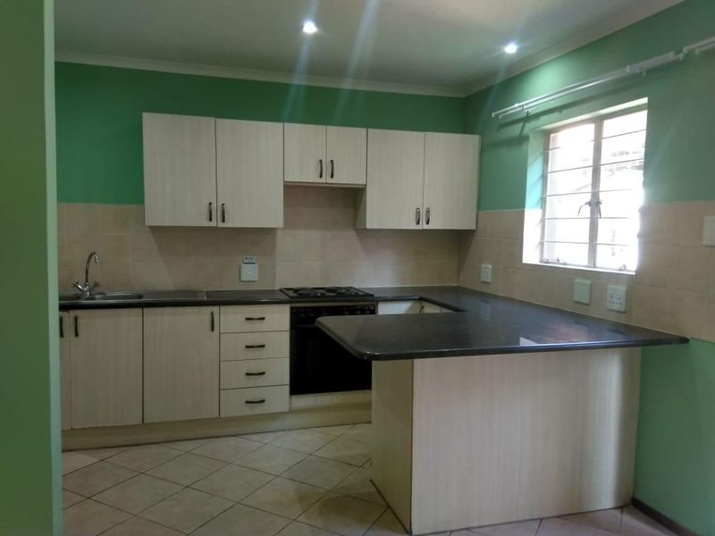 Modern 2-Bedroom Apartment  For SALE!! – Move-In Ready!  - Photo 5