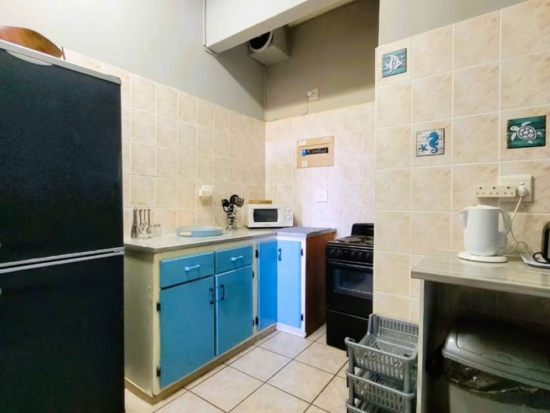 Two Bedroom Fully Furnished Duplex Apartment to rent in Ramsgate - Photo 10