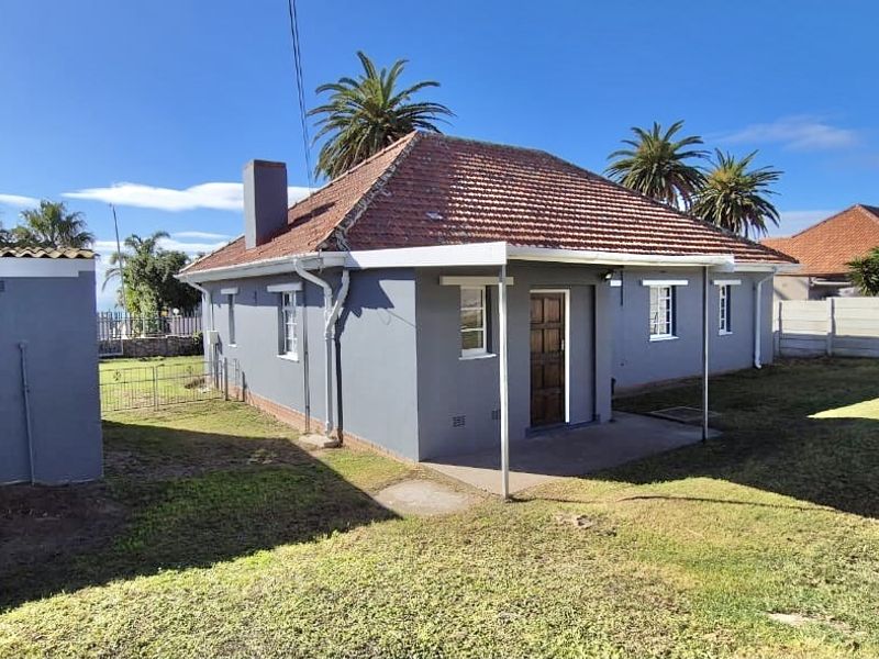 Opportunity beckons not to be repeated with flatlet potential sea views  - Photo 5