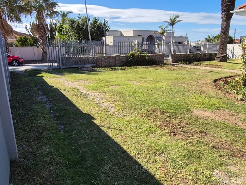 Opportunity beckons not to be repeated with flatlet potential sea views  - Photo 7