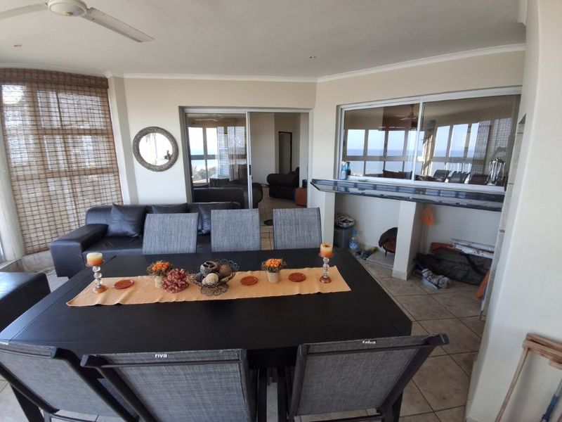 Pristine Ground floor Apartment With Amazing Ocean Vistas !!! - Photo 9