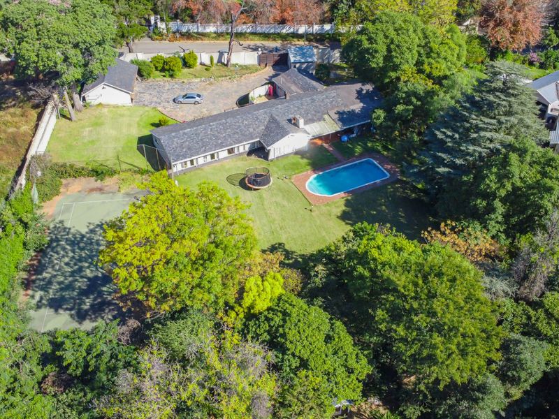 Gated Community Opportunity in Prime Bryanston! - Photo 8