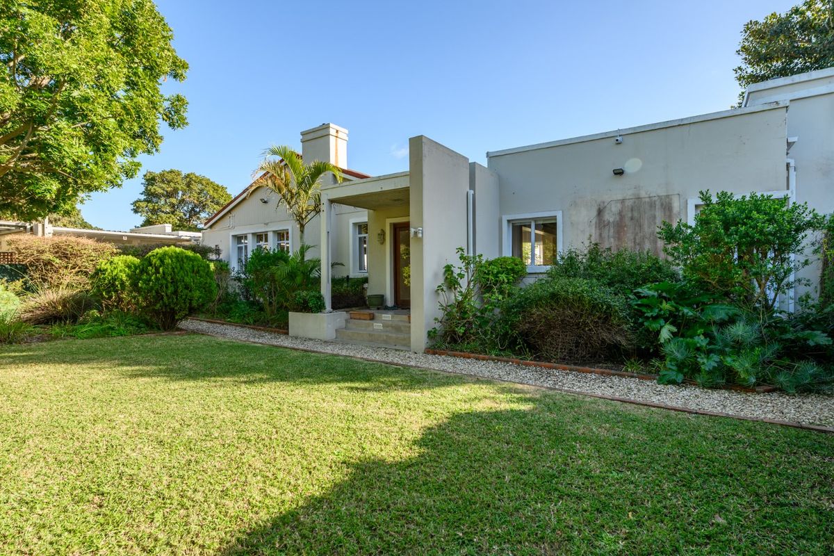 SUPERB  FAMILY HOME IN UPPER WALMER - Photo 3