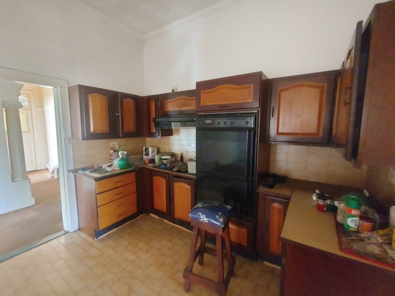 3-Bedroom Home with Business Rights & Loads of Potential – Deceased Estate in Pretoria West - Photo 10