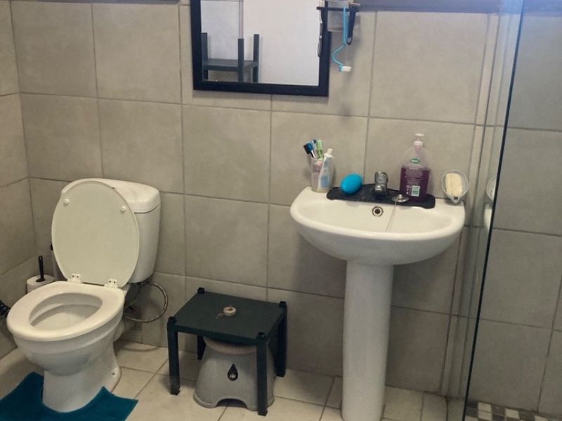 3 bedroom home in Kabega park - Photo 10