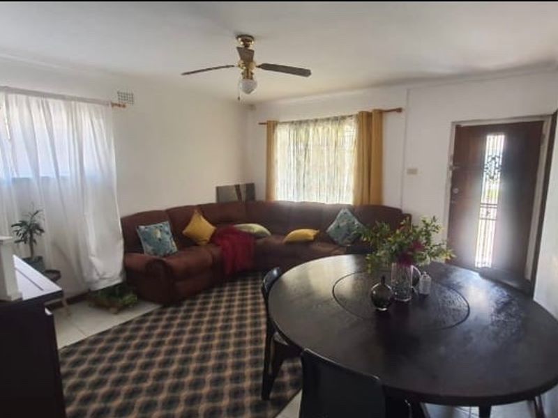 3 bedroom home in Kabega park - Photo 8