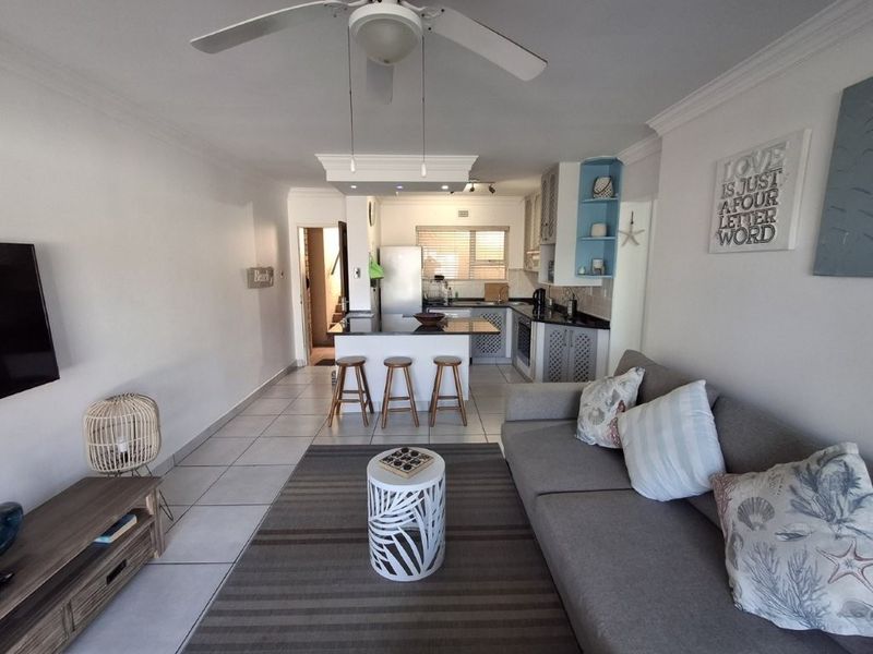 Ground floor apartment in a much sought after complex with access to the beautiful Ramsgate blue flag swimming beach... - Photo 9