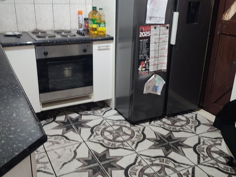 4 Bedroom home for sale in Norwood - Photo 8