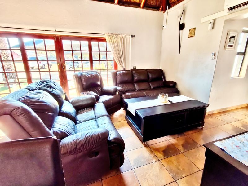 Tranquil Living with Endless Possibilities - Photo 10