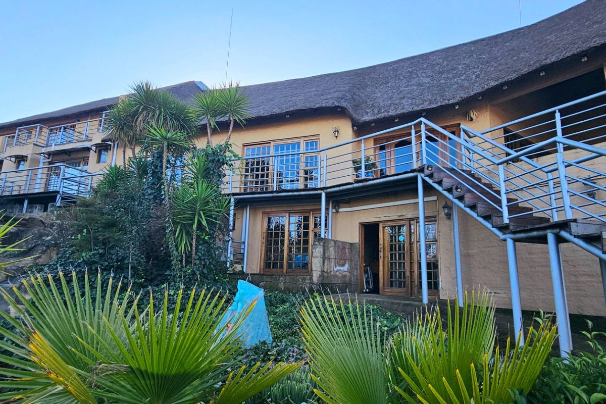 Exceptional Property for Sale - Photo 2