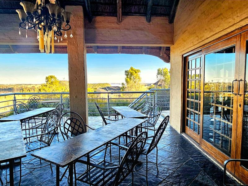 Exceptional Property for Sale - Photo 8