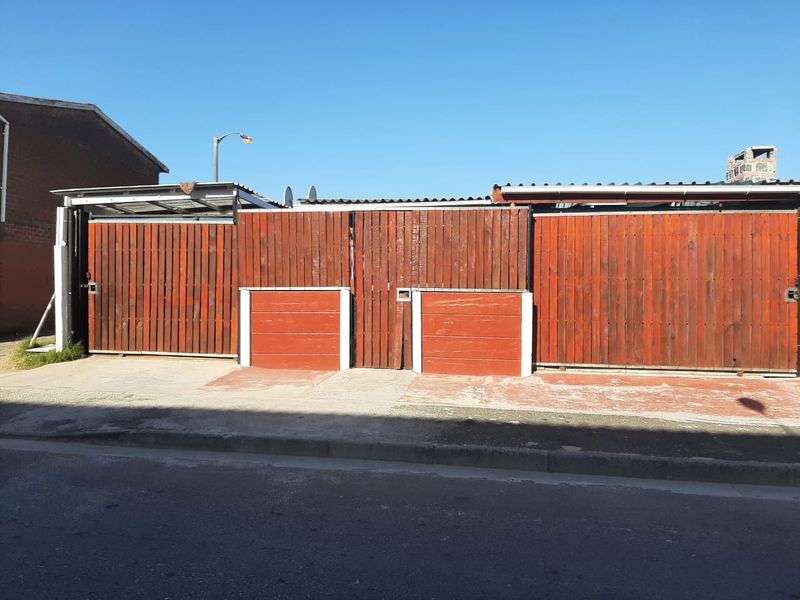 2 Bedroom home for sale in Woodlands - Photo 2