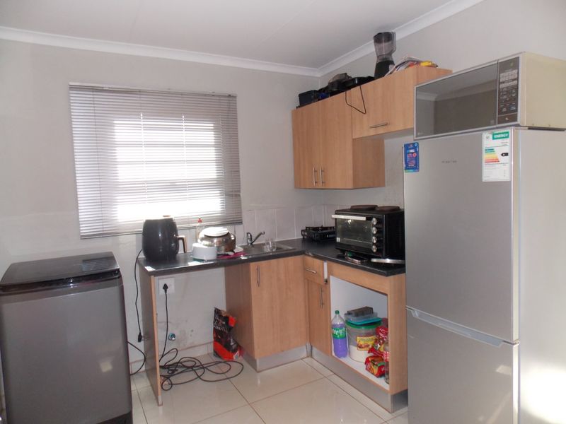 3 Bedroom House For Sale in Dawn City - Photo 5