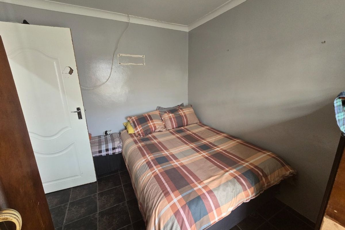 Two bedroom starter home with nutec - Photo 5