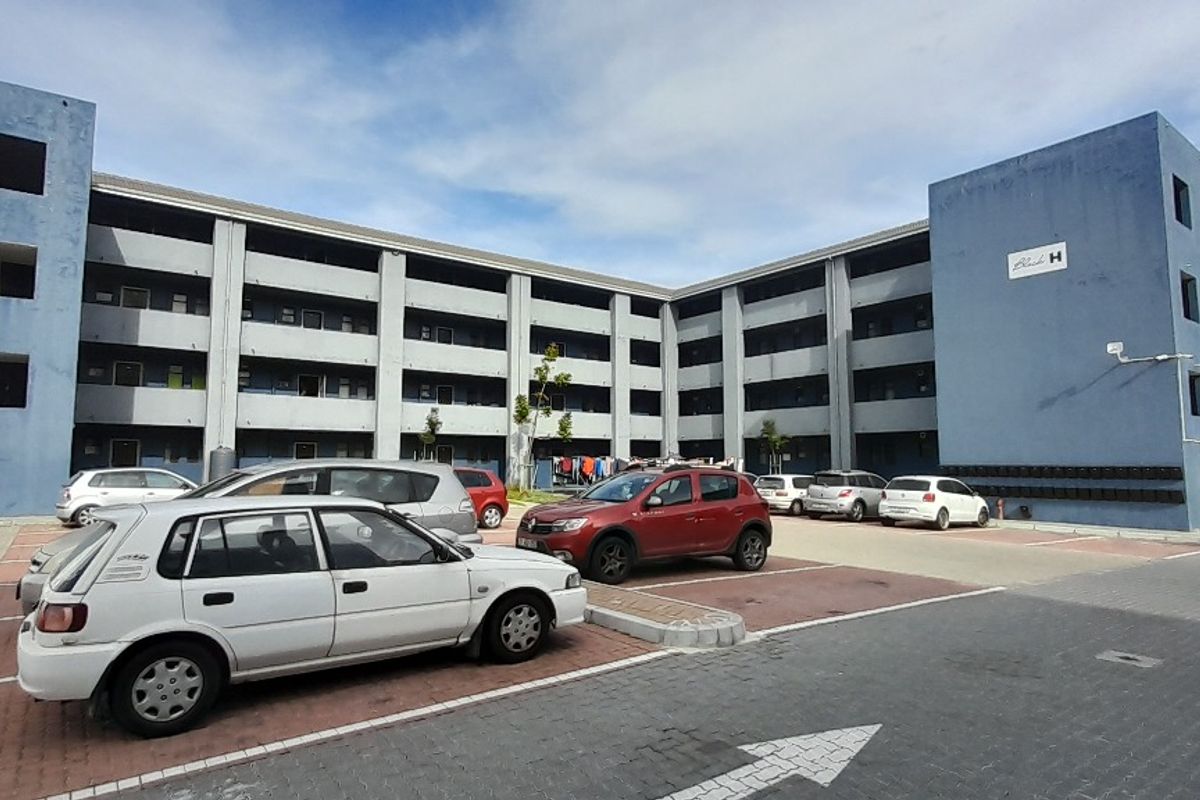 2 Bedroom Apartment / Flat for Sale in Belhar - Photo 2