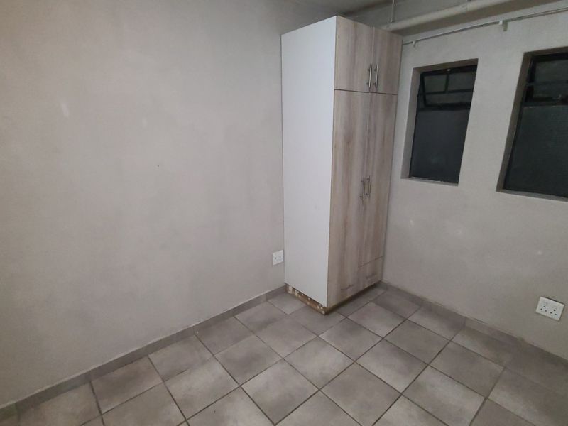 2 Bedroom Apartment / Flat for Sale in Belhar - Photo 9