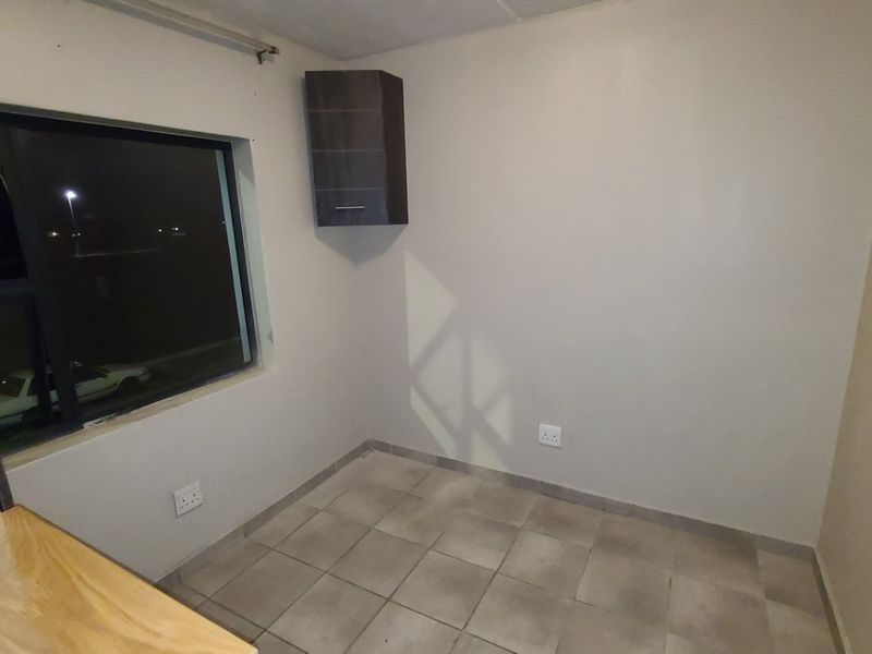 2 Bedroom Apartment / Flat for Sale in Belhar - Photo 7