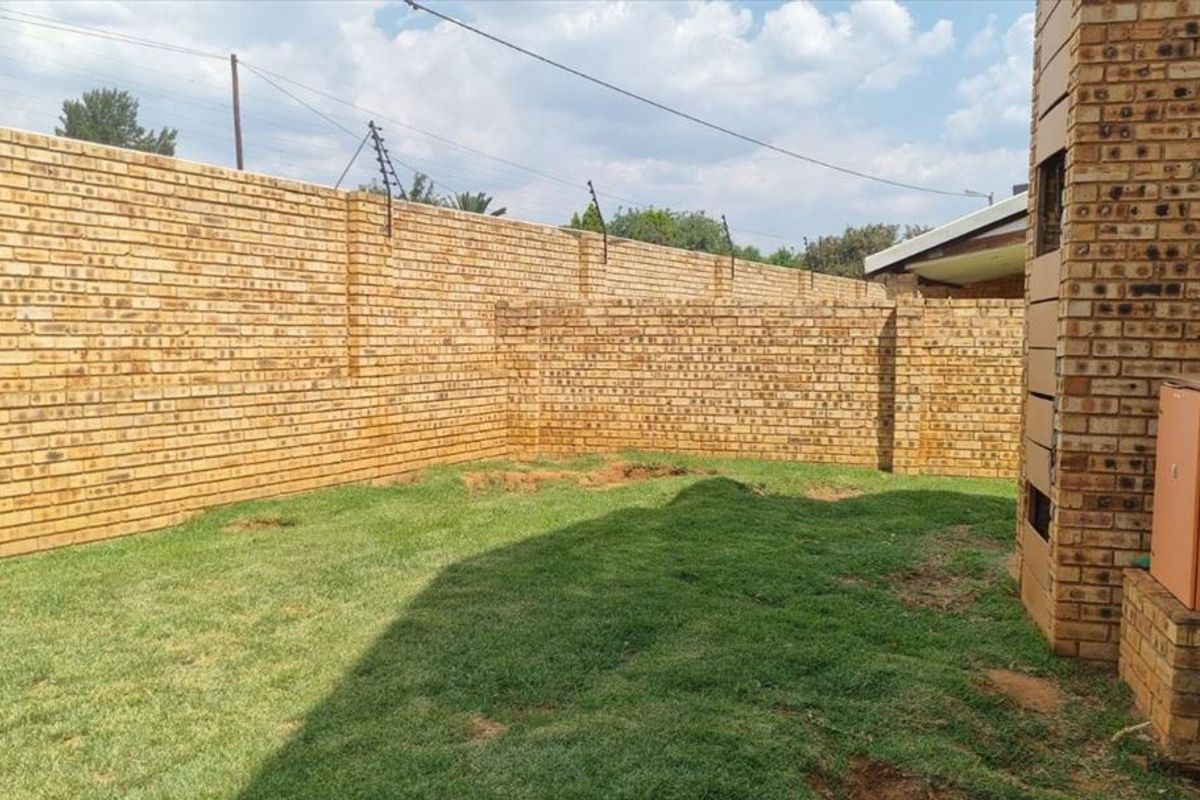 Cozy and Functional Family Home - Photo 3