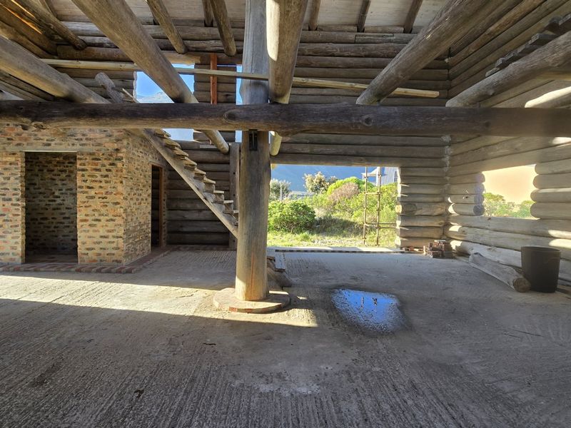 3 Bedroom house in Betty's bay - Photo 10