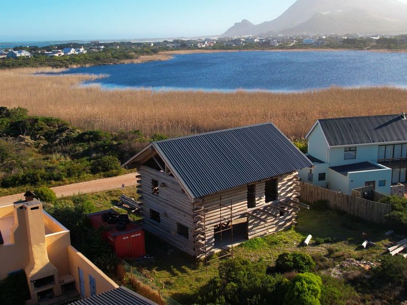 3 Bedroom house in Betty's bay - Photo 7