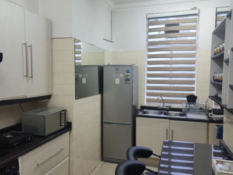 LOOKING FOR SPACE, SECURITY AND CENTRALLY POSITIONED HOME? THEN READ ON !!!! - Photo 10