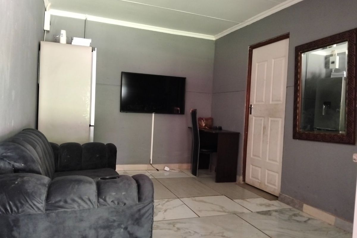 1 Bedroom Cottage to Rent - Photo 2