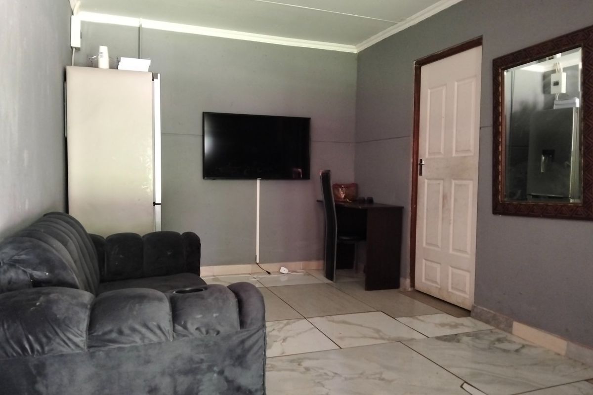 1 Bedroom Cottage to Rent - Photo 3