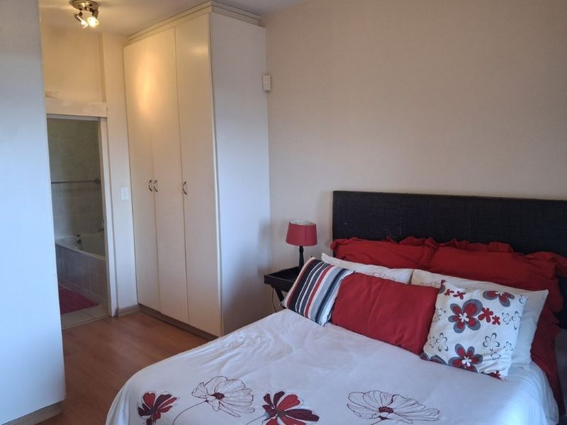 Beautiful Prime Beachfront Apartment With spectacular Ocean Views... - Photo 10