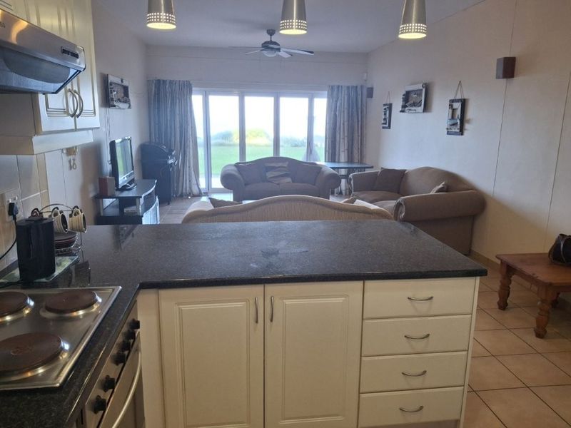 Beautiful Prime Beachfront Apartment With spectacular Ocean Views... - Photo 8