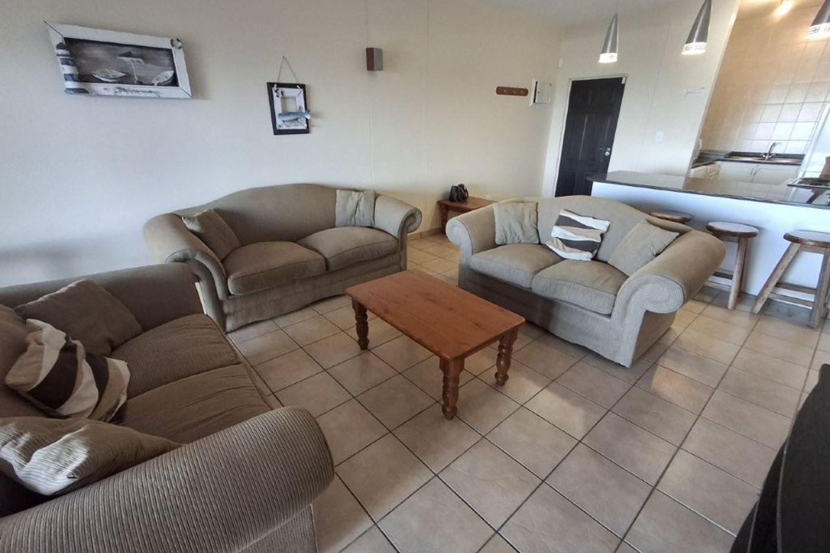 Beautiful Prime Beachfront Apartment With spectacular Ocean Views... - Photo 3