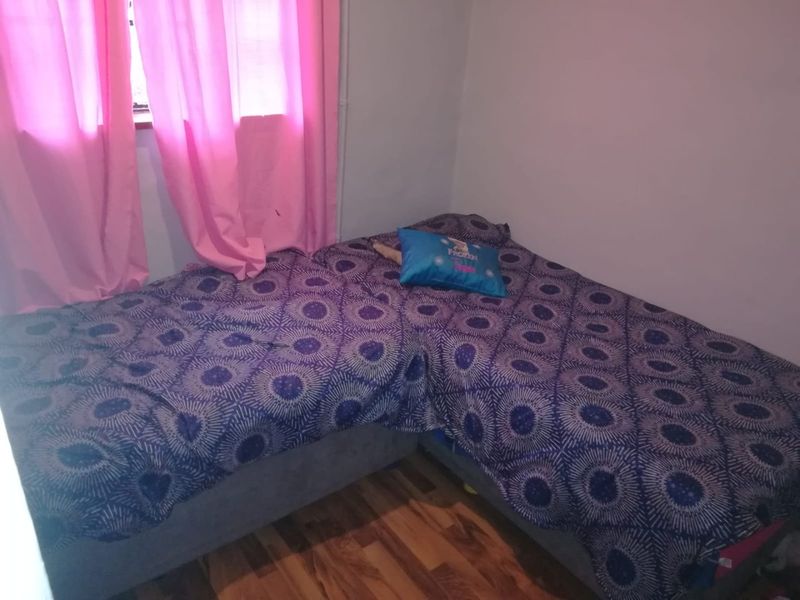 Charming 2-Bedroom Home with Bonus Outbuilding in Convenient Schauderville - Photo 6