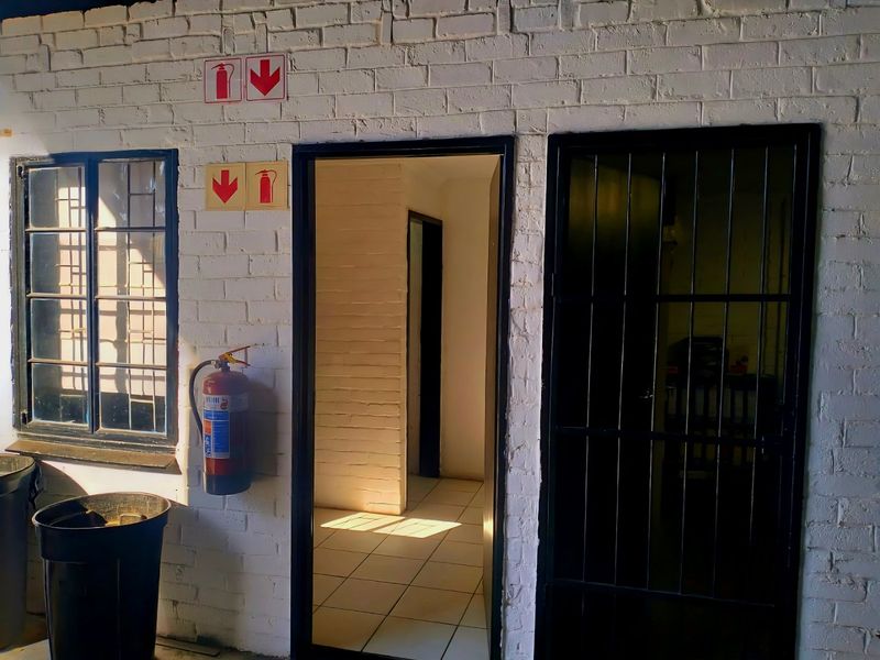 Versatile Commercial Property For Sale – Old East End, Bloemfontein - Photo 5